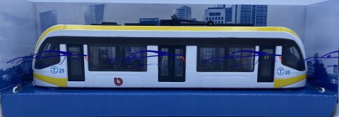 TRAMWAJ metalowy 20cm BBurago 32105 yellow TRAMWAJ metalowy 20cm BBurago 32105 yellow
