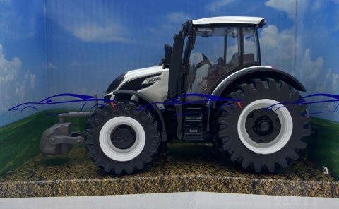 Traktor Valtra N174 z napędem BBURAGO metal Traktor Valtra N174 z napędem BBURAGO metal