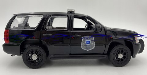 2008 Chevrolet Tahoe Welly 1:24 2008 Chevrolet Tahoe Welly 1:24