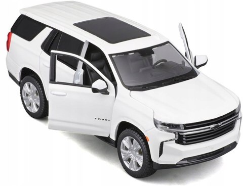 CHEVROLET Tahoe 2021 white 1/26 Maisto 31533 CHEVROLET Tahoe 2021 white 1/26 Maisto 31533