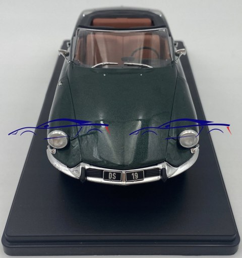 Citroen 19 DS Cabriolet 1963 WhiteBox 124180 1:24 Citroen 19 DS Cabriolet 1963 WhiteBox 124180 1:24