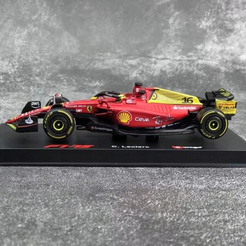 F1 FERRARI F1-75 MONZA Leclerc KASK BBurago 1:43 F1 FERRARI F1-75 MONZA Leclerc KASK BBurago 1:43