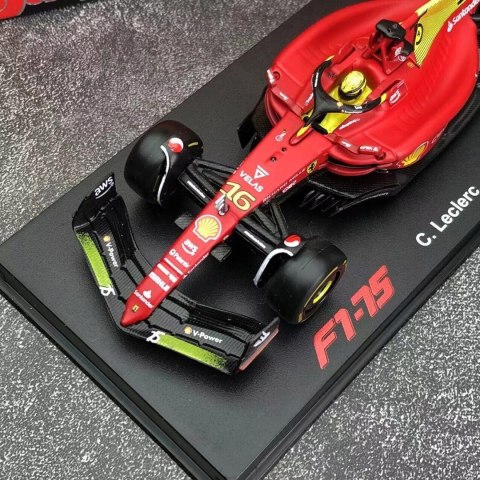 F1 FERRARI F1-75 MONZA Leclerc KASK BBurago 1:43 F1 FERRARI F1-75 MONZA Leclerc KASK BBurago 1:43