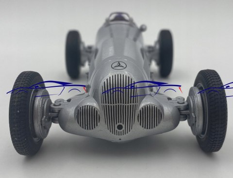 MERCEDES W125 1937 silver model 24109 Welly 1:24 MERCEDES W125 1937 silver model 24109 Welly 1:24