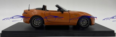Mazda MX-5 orange 2019 WhiteBox 124178 1:24 Mazda MX-5 orange 2019 WhiteBox 124178 1:24