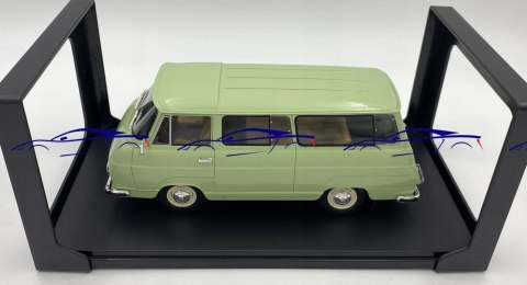 Skoda 1203 1968 light green WhiteBox 124176 1:24