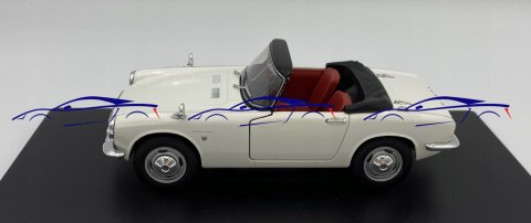 Honda S800 model 1:24 WhiteBox 124184 Honda S800 model 1:24 WhiteBox 124184
