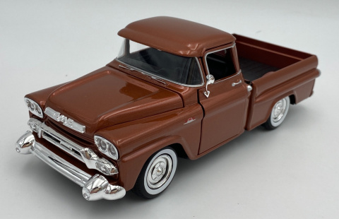1958 GMC 100 Wideside Pickup brown 1:24 Motormax 79385 1958 GMC 100 Wideside Pickup brown 1:24 Motormax 79385