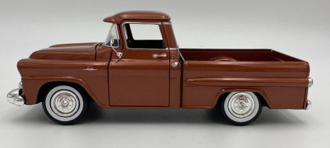 1958 GMC 100 Wideside Pickup brown 1:24 Motormax 79385 1958 GMC 100 Wideside Pickup brown 1:24 Motormax 79385