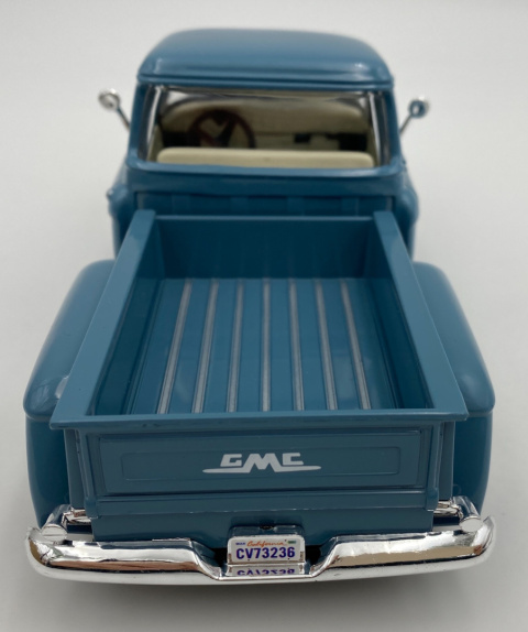 1955 GMC Blue Chip Pick-up blue 1:24 Motormax 79382 1955 GMC Blue Chip Pick-up blue 1:24 Motormax 79382