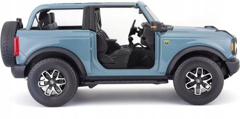 FORD Bronco BADLANDS 2021 1:18 model Maisto 31457 blue FORD Bronco BADLANDS 2021 1:18 model Maisto 31457 blue