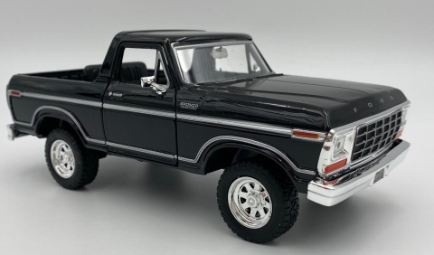 Ford Bronco (hard top) 1978 1:24 Motormax 79374 black Ford Bronco (hard top) 1978 1:24 Motormax 79374 black