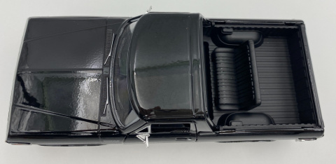 Ford Bronco (hard top) 1978 1:24 Motormax 79374 black Ford Bronco (hard top) 1978 1:24 Motormax 79374 black