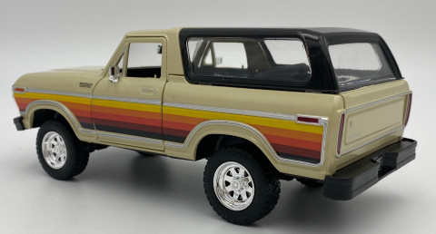 Ford Bronco (hard top) 1978 1:24 Motormax 79373 beż/brąz Ford Bronco (hard top) 1978 1:24 Motormax 79373 beż/brąz