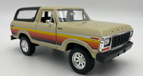 Ford Bronco (hard top) 1978 1:24 Motormax 79373 beż/brąz Ford Bronco (hard top) 1978 1:24 Motormax 79373 beż/brąz