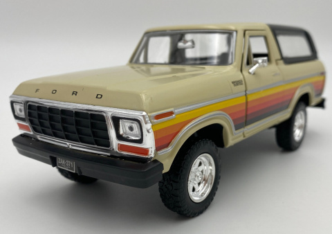 Ford Bronco (hard top) 1978 1:24 Motormax 79373 beż/brąz Ford Bronco (hard top) 1978 1:24 Motormax 79373 beż/brąz