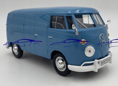 VW Type 2 T1 Delivery Van 1:24 Motormax 79342 blue VW Type 2 T1 Delivery Van 1:24 Motormax 79342 blue