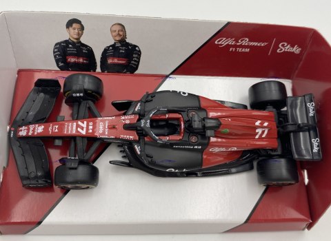 ALFA ROMEO C43 F1 2023 #77 V. Bottas BBurago 1:43 ALFA ROMEO C43 F1 2023 #77 V. Bottas BBurago 1:43