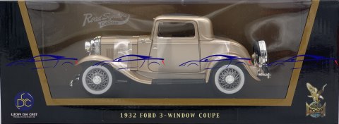 Ford 3-Window Coupe 1932 1:18 model LDC 92248 gold
