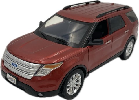 Ford Explorer XLT 2015 1:18 model Motormax 73186 red Ford Explorer XLT 2015 1:18 model Motormax 73186 red