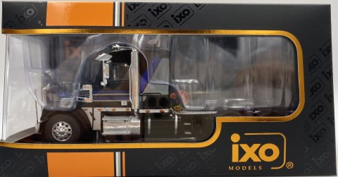 Freightliner Coronado 2012 truck model 1:43 IXO TR181.22 czarny Freightliner Coronado 2012 truck model 1:43 IXO TR181.22 czarny