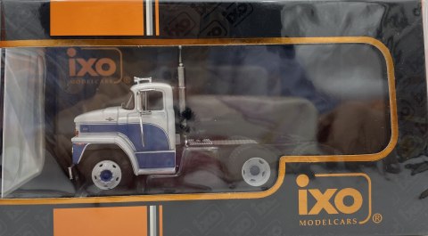 Dodge LCF CT900 1960 truck model 1:43 IXO TR185.22 Dodge LCF CT900 1960 truck model 1:43 IXO TR185.22