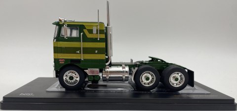 Peterbilt 352 Pacemaker 1979 truck model 1:43 IXO TR184.22 Peterbilt 352 Pacemaker 1979 truck model 1:43 IXO TR184.22