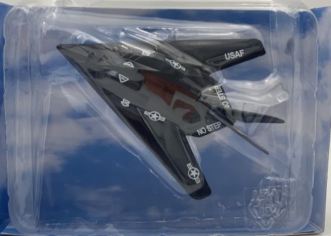Samolot Lockheed Martin F-117 Nighthawk 4,5" 11,5 cm METAL Motormax BOX Samolot Lockheed Martin F-117 Nighthawk 4,5" 11,5 cm METAL Motormax BOX