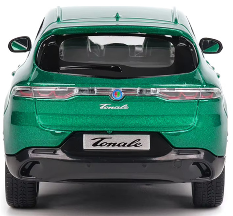 Alfa Romeo Tonale 2022 zielony 1:24 model BBurago 21109 Alfa Romeo Tonale 2022 zielony 1:24 model BBurago 21109