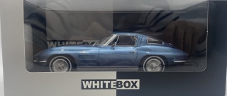 CHEVROLET Corvette Stingray C2 1963 model 1/24 WhiteBox 124232 niebieski