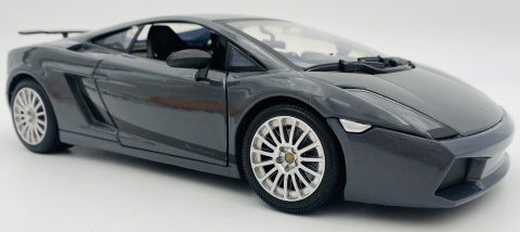 Lamborghini Gallardo Superleggera model 1:18 Motormax 73181 grafitowy Lamborghini Gallardo Superleggera model 1:18 Motormax 73181 grafitowy
