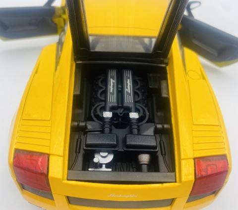 Lamborghini Gallardo Superleggera model 1:18 Motormax 73181 żółty Lamborghini Gallardo Superleggera model 1:18 Motormax 73181 żółty