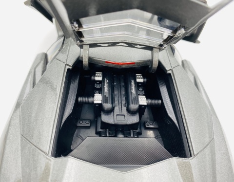 Lamborghini Reventon model 1:18 Motormax 79155 Lamborghini Reventon model 1:18 Motormax 79155