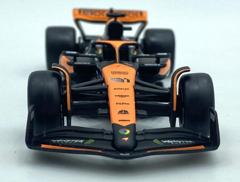 McLaren MCL38 F1 2024 Miami #81 Piastri BBurago 1:43