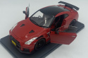 NISSAN GT-R Nismo R35 2021 model 124231 WhiteBox 1:24 czerwony