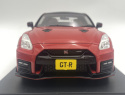 NISSAN GT-R Nismo R35 2021 model 124231 WhiteBox 1:24 czerwony