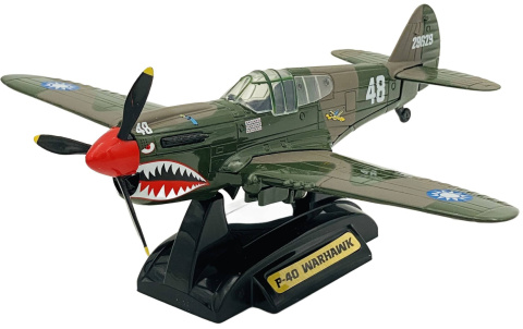 Samolot Curtiss P-40 Warhawk duży model podstawka METAL Motormax Samolot Curtiss P-40 Warhawk duży model podstawka METAL Motormax