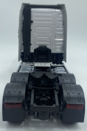 VOLVO FH 500 3 osiowy ciągnik siodłowy model WELLY metal 1:32 srebrny