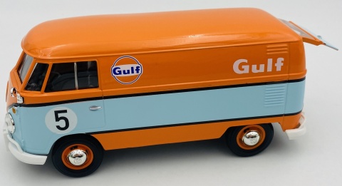 VW Type 2 T1 Delivery Van GULF model 1:24 Motormax 79649 VW Type 2 T1 Delivery Van GULF model 1:24 Motormax 79649