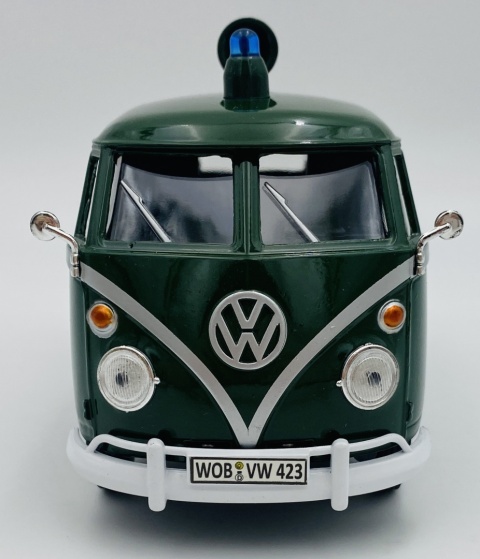 VW Type 2 T1 Polizei Policja niemiecka model 1:24 Motormax 79574 VW Type 2 T1 Polizei Policja niemiecka model 1:24 Motormax 79574
