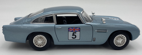 Aston Martin DB5 #5 1:24 Motormax GT Racing 73789 Aston Martin DB5 #5 1:24 Motormax GT Racing 73789