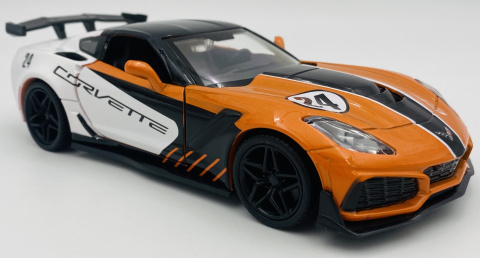 Chevrolet Corvette ZR1 2019 #24 1:24 Motormax GT Racing 73796 Chevrolet Corvette ZR1 2019 #24 1:24 Motormax GT Racing 73796