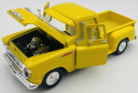 Chevy 3100 Stepside Pickup 1957 model 1:24 Motormax 79381 zółty