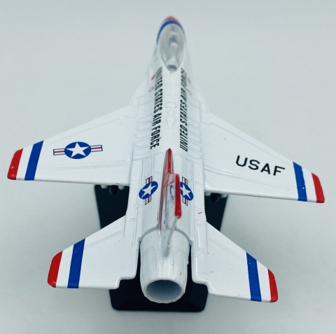 General Dynamics F-16 Fighting Falcon model podstawka METAL Motormax General Dynamics F-16 Fighting Falcon model podstawka METAL Motormax