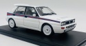 Lancia Delta Integrale (1989) model WB124238 METAL WhiteBox 1:24 biały