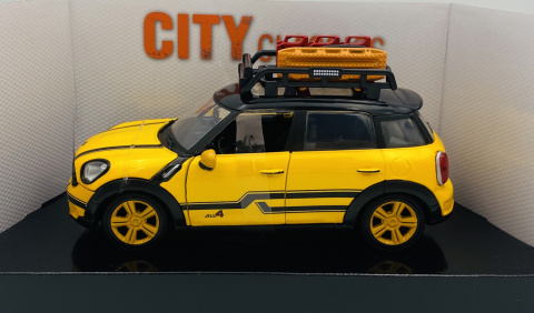 MINI Cooper S Countryman z bagażkiem dachowym model 1:24 Motormax 79752 MINI Cooper S Countryman z bagażkiem dachowym model 1:24 Motormax 79752