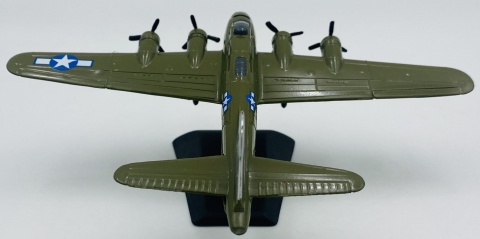 Samolot Boeing B-17 Flying Fortress model podstawka METAL Motormax zielony Samolot Boeing B-17 Flying Fortress model podstawka METAL Motormax zielony