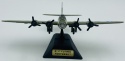 Samolot Boeing B-17 Flying Fortress model podstawka METAL Motormax zielony
