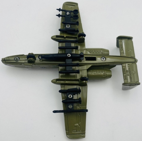 Samolot Fairchild Republic A-10 Thunderbolt model podstawka METAL Motormax Samolot Fairchild Republic A-10 Thunderbolt model podstawka METAL Motormax