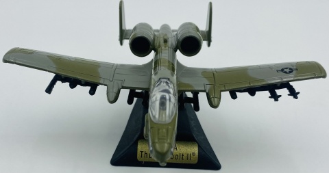 Samolot Fairchild Republic A-10 Thunderbolt model podstawka METAL Motormax Samolot Fairchild Republic A-10 Thunderbolt model podstawka METAL Motormax